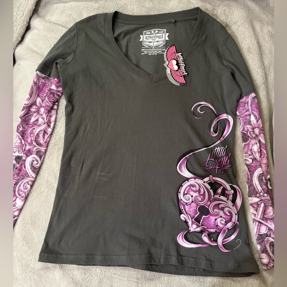 Y2K Graphic Long Sleeve V-neck Tee
